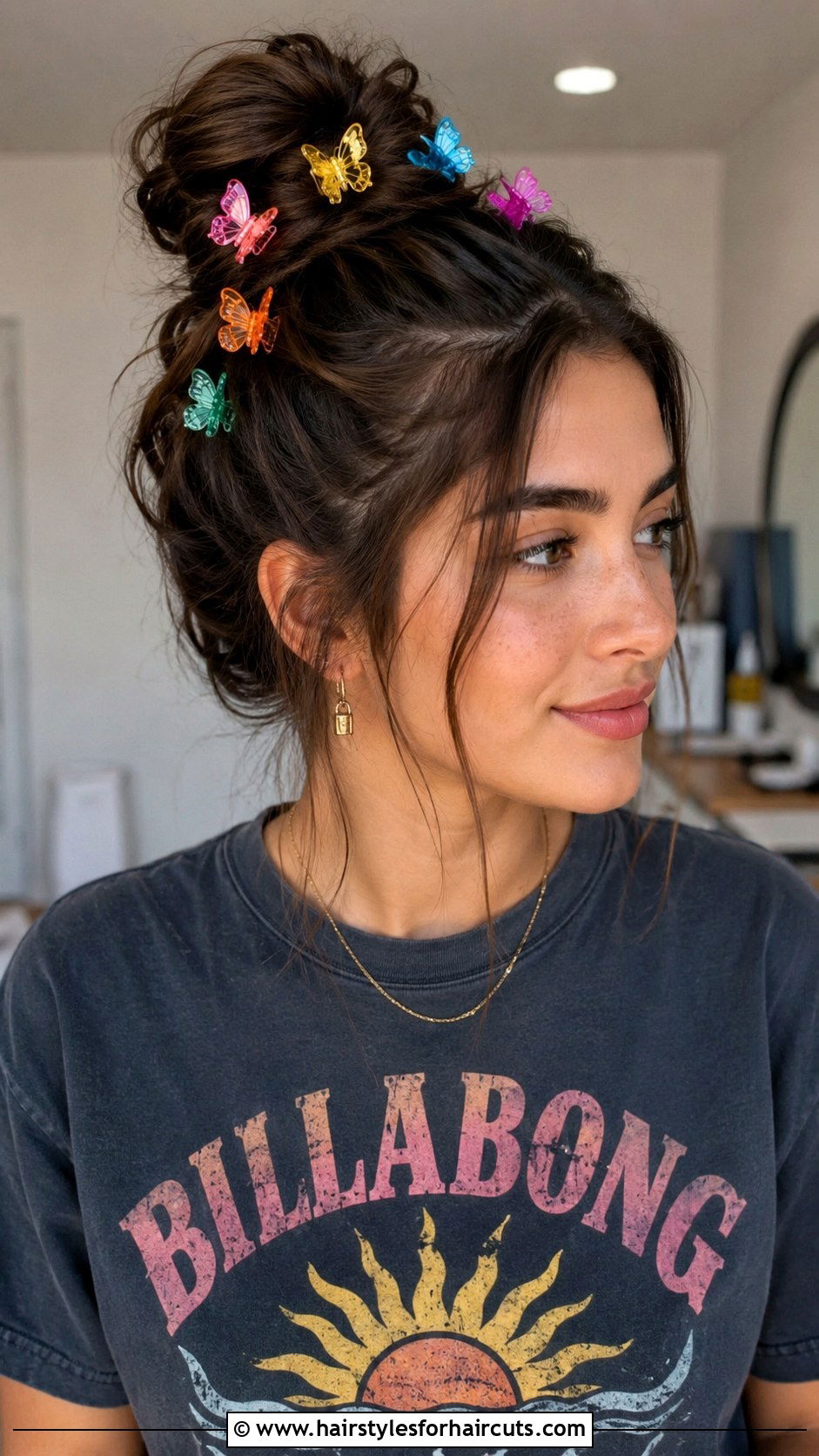 High Bun With Butterfly Clips - 25 easy hairstyles with hair clips - 25 easy hairstyles with hair clips