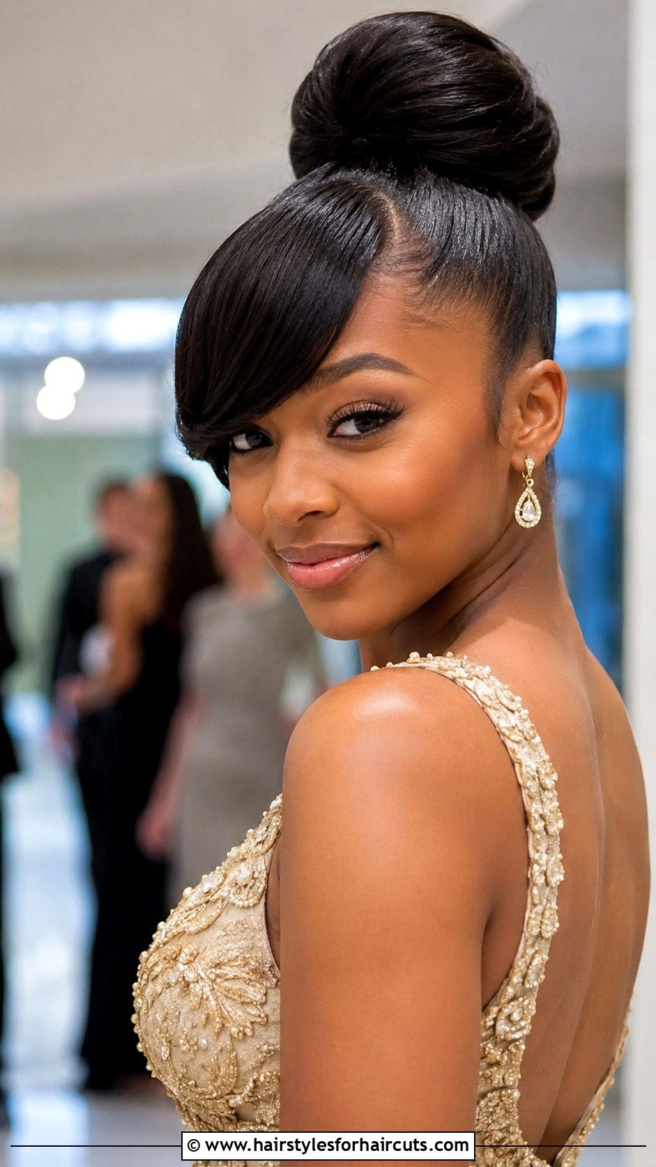 High Bun With Swoop Bang - 25 elegant updo hairstyles for prom black hair - 25 elegant updo hairstyles for prom black hair