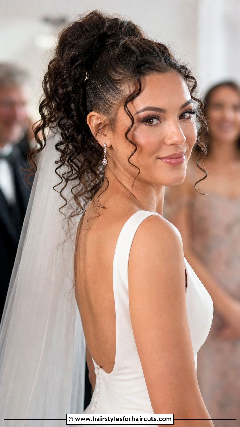 High Curly Ponytail Bridal Hairstyle - 25 bridal hairstyles for naturally curly hair - 25 bridal hairstyles for naturally curly hair