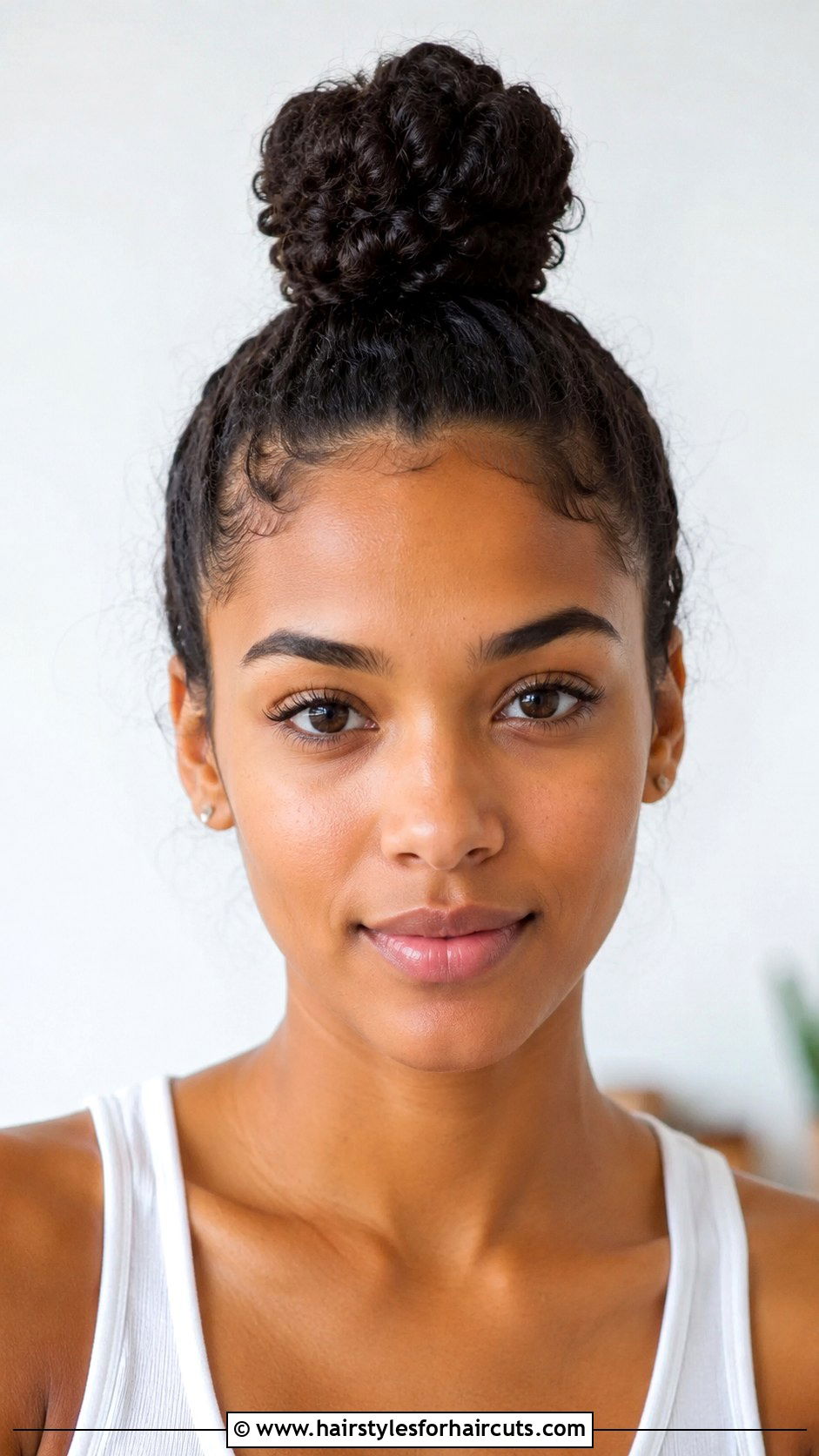 High Ponytail - 25 hairstyles for gym - 25 hairstyles for gym