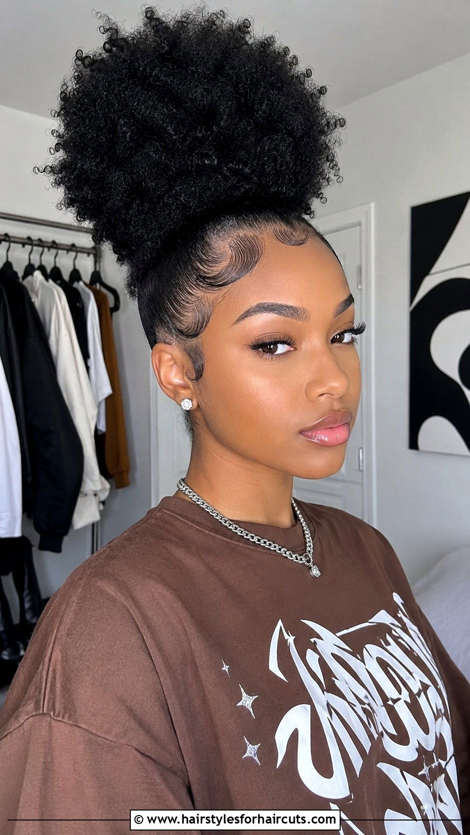 High Puff With Edge Control - 25 5 minute hairstyles for black hair - 25 5 minute hairstyles for black hair