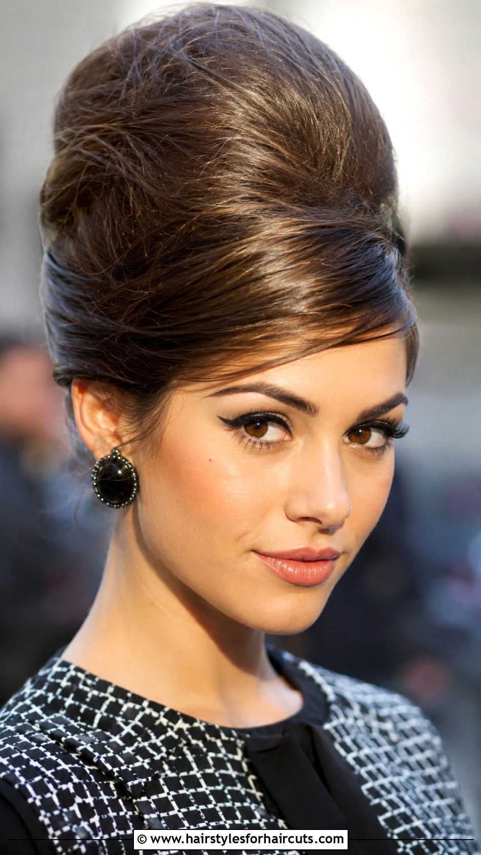 High Twisted Updo - 25 high hairstyles - 25 high hairstyles