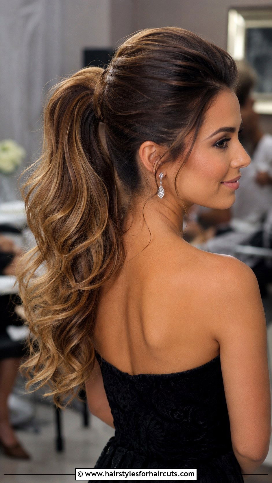 High Voluminous Ponytail - 25 black tie hairstyles medium hair - 25 black tie hairstyles medium hair