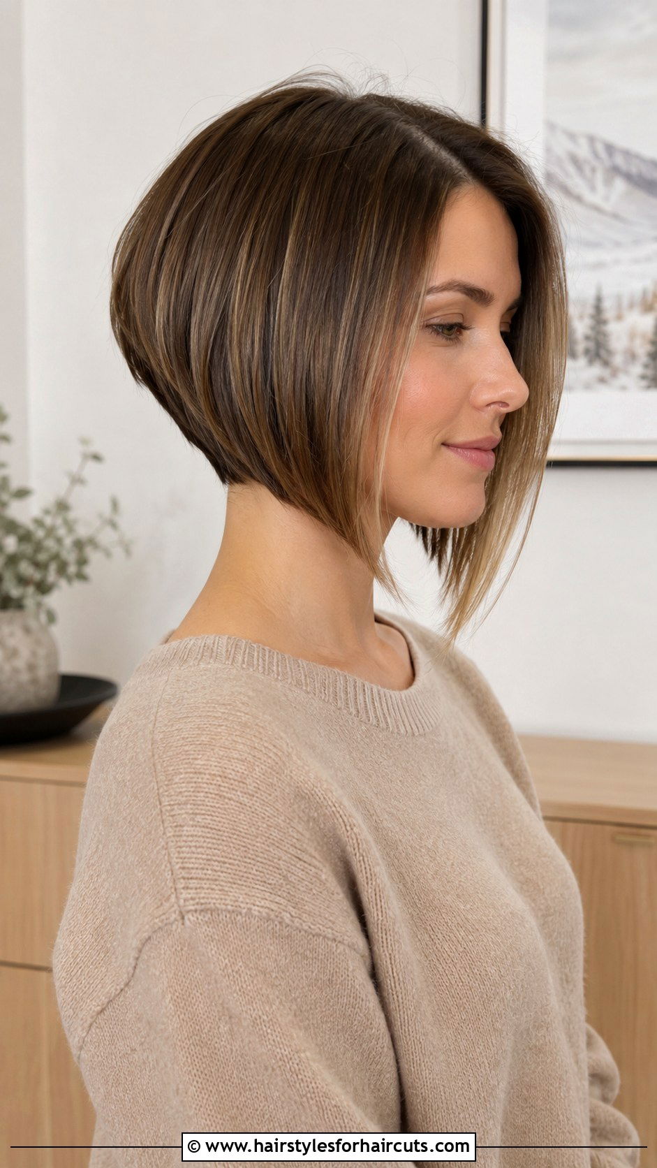 Inverted Bob - 25 asian short hairstyles - 25 asian short hairstyles