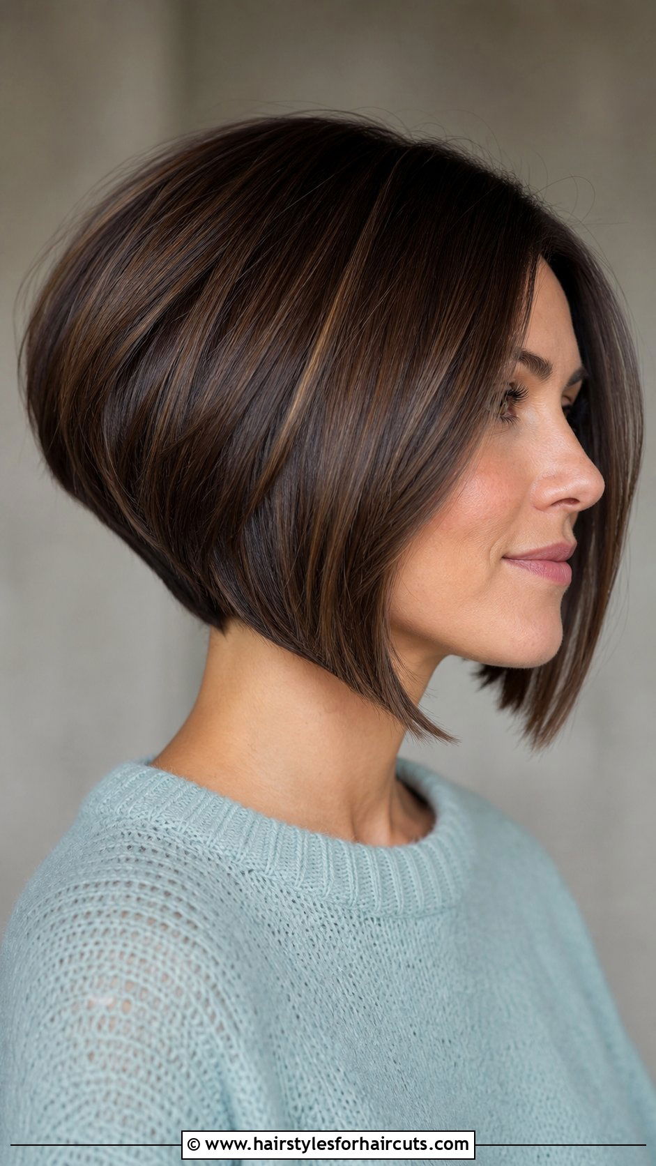 Inverted Bob - 25 womens hairstyles short hair - 25 women's hairstyles short hair