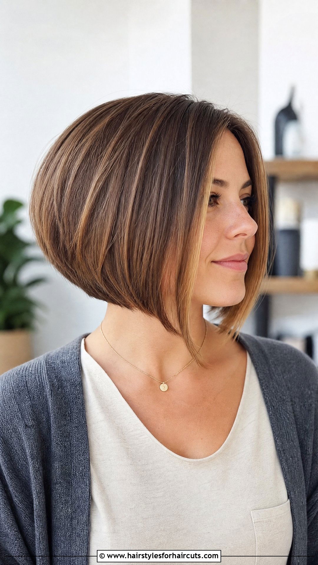 Inverted Bob - 25 haircuts girls - 25 haircuts girls