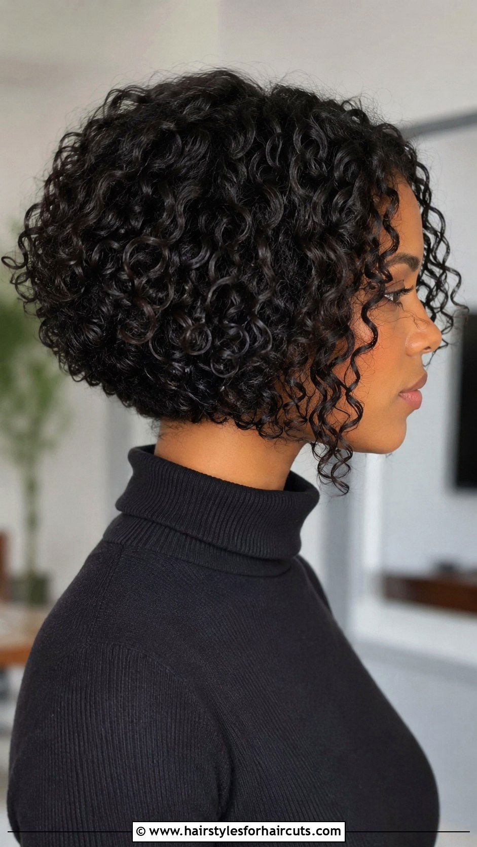 Inverted Bob For 3b Curls - 25 best haircuts for 3b curly hair - 25 best haircuts for 3b curly hair