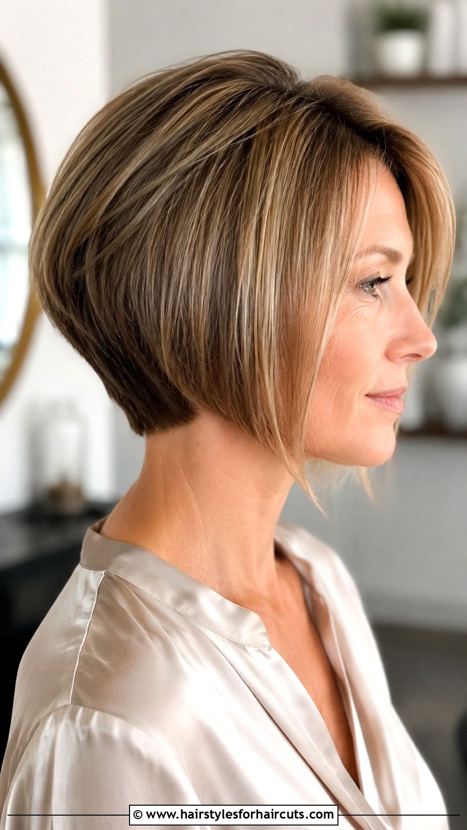 Inverted Bob For Fine Hair - 25 chin-length haircuts for fine hair - 25 chin-length haircuts for fine hair