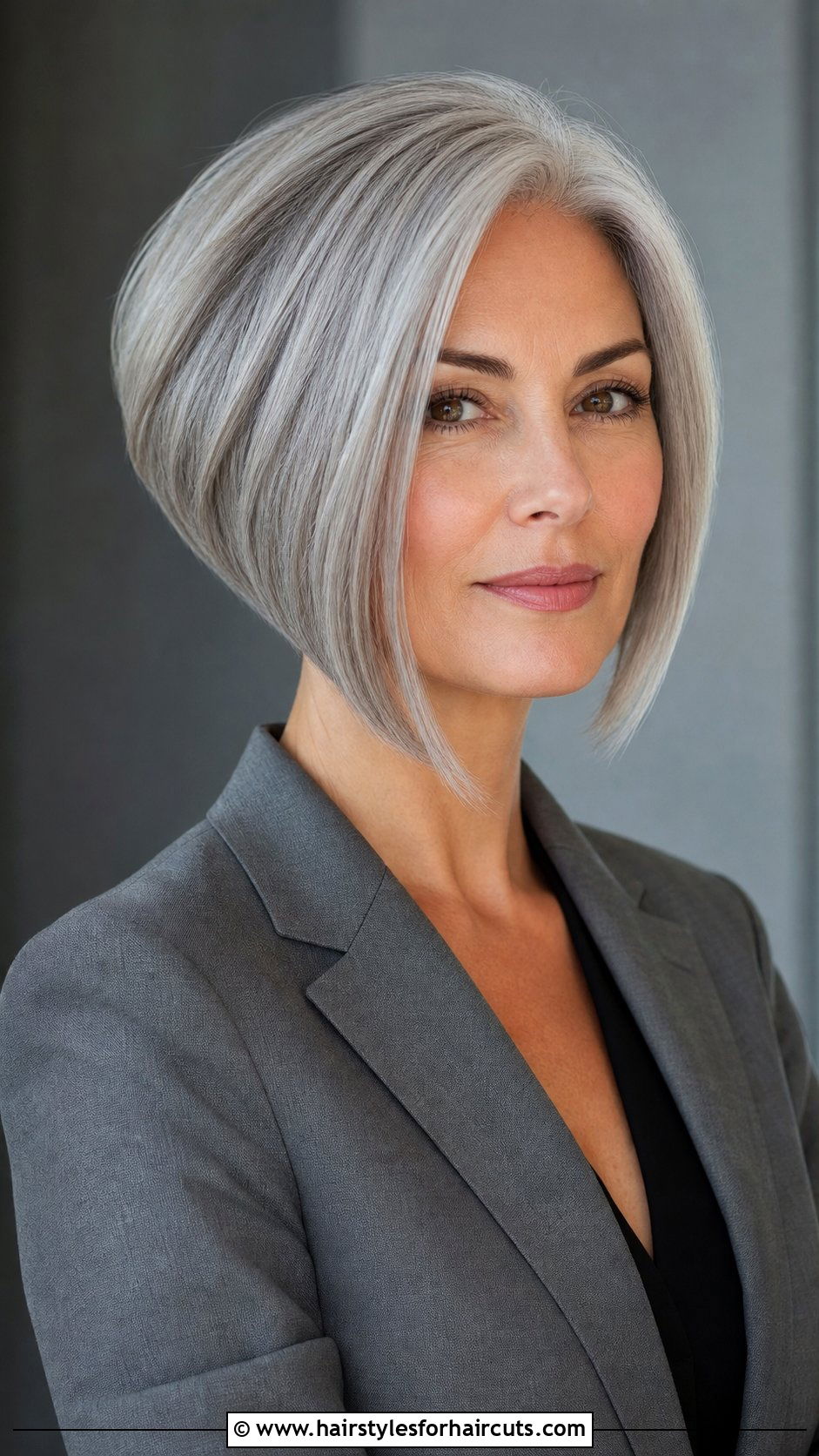 Inverted Bob For Grey Hair - 25 hairstyles for grey hair - 25 hairstyles for grey hair