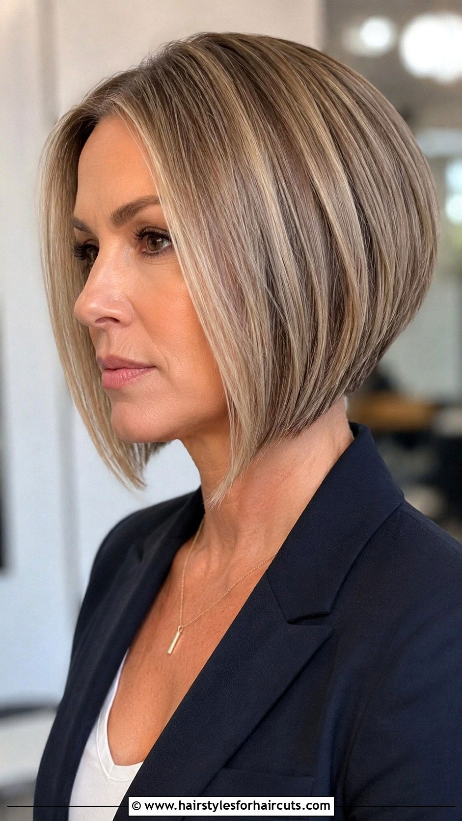 Inverted Bob For Thick Hair - 25 cute short hairstyles for thick hair - 25 cute short hairstyles for thick hair