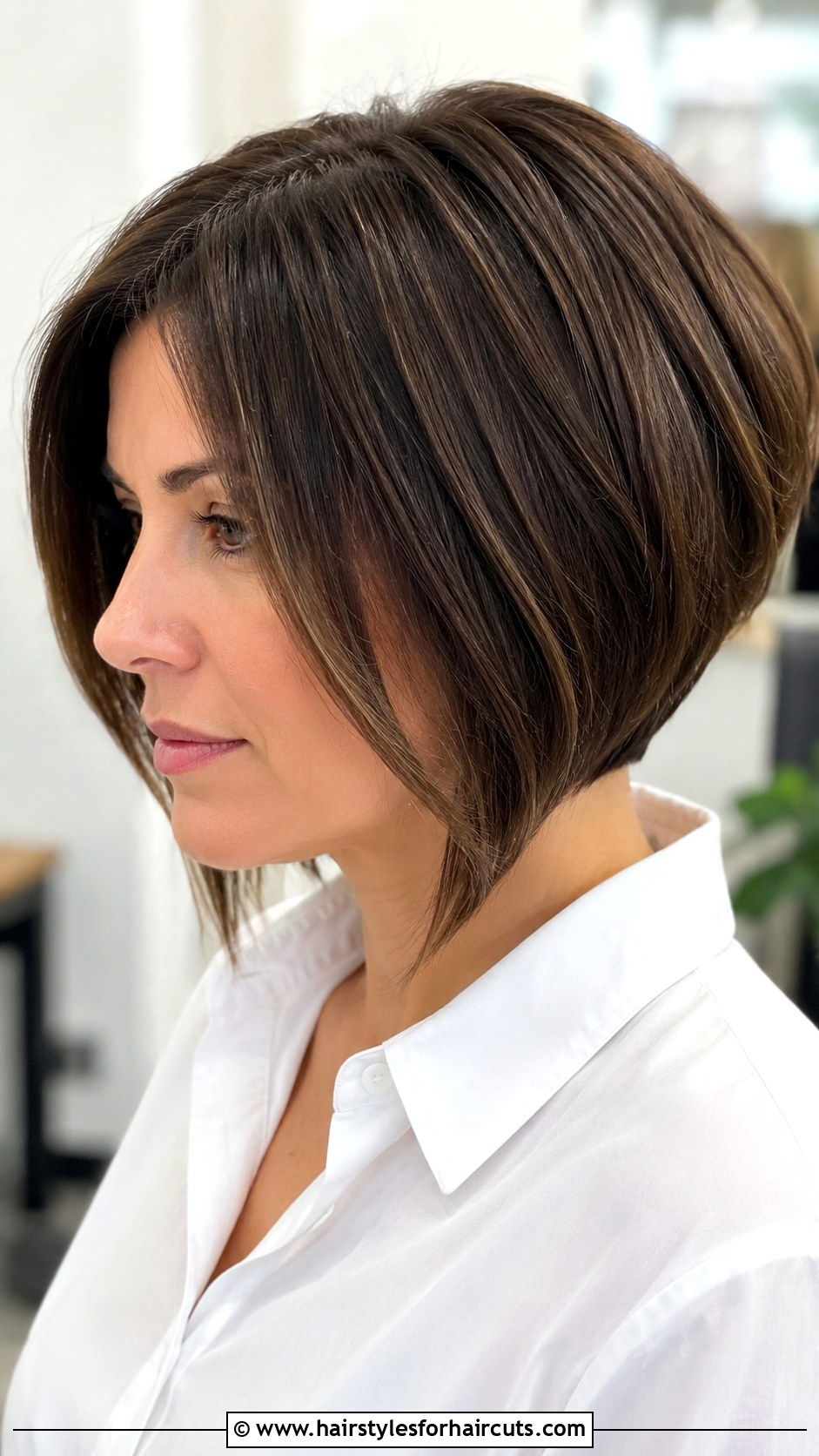 Inverted Bob Haircut - 25 haircuts classes - 25 haircuts classes