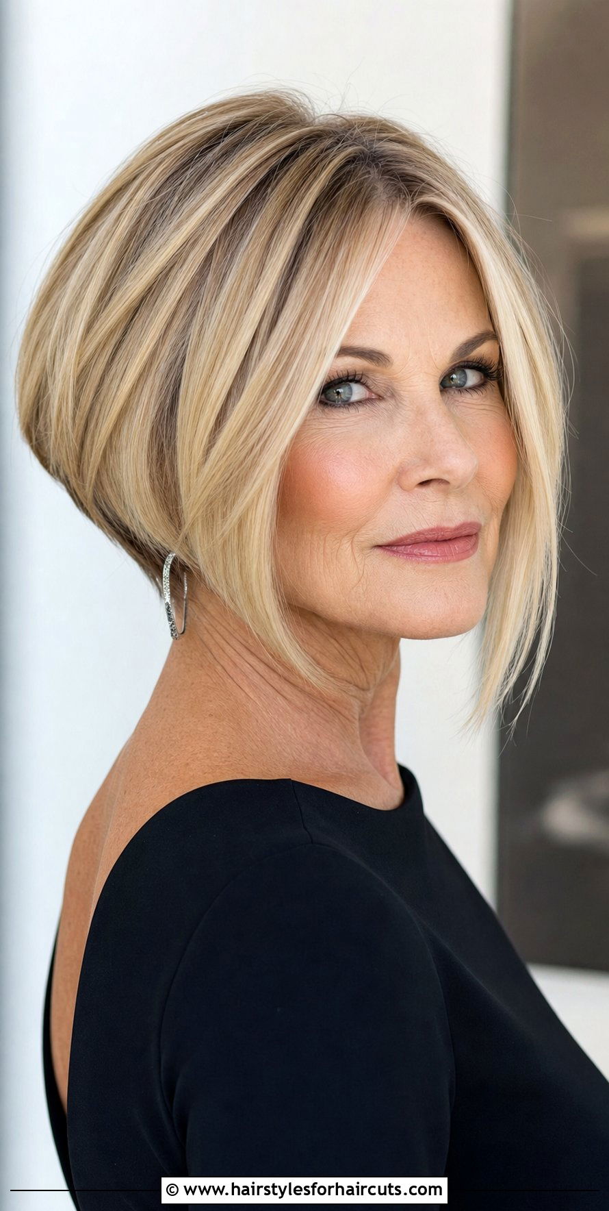 Inverted Bob Haircut - 25 best haircuts for women over 60 - 25 best haircuts for women over 60