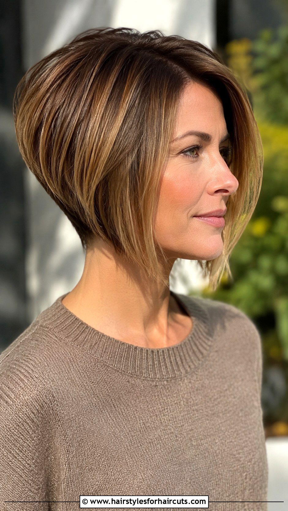Inverted Bob Haircut - 25 main haircuts - 25 main haircuts