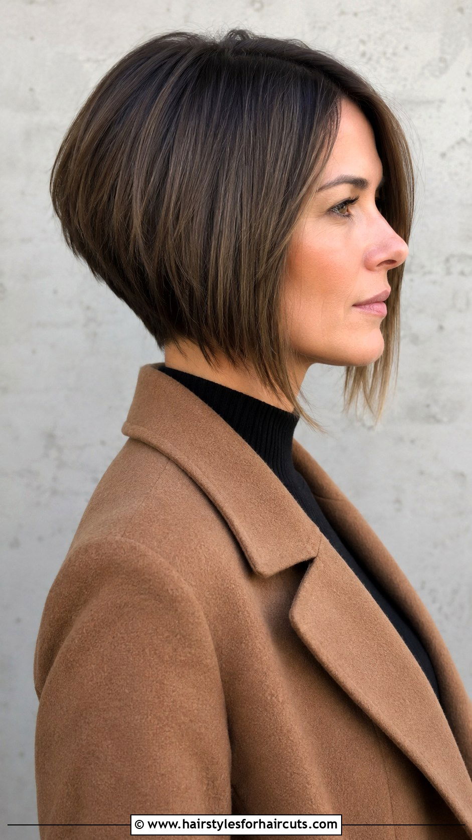 Inverted Bob - 25 2000s hairstyles short hair - 25 2000s hairstyles short hair