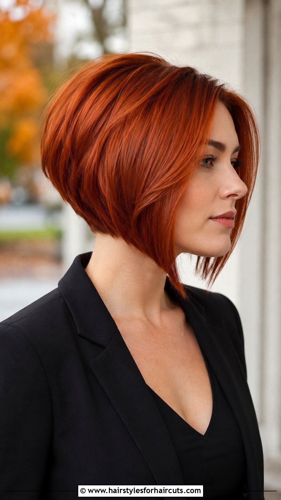 Inverted Red Bob - 25 red hair short haircuts - 25 red hair short haircuts