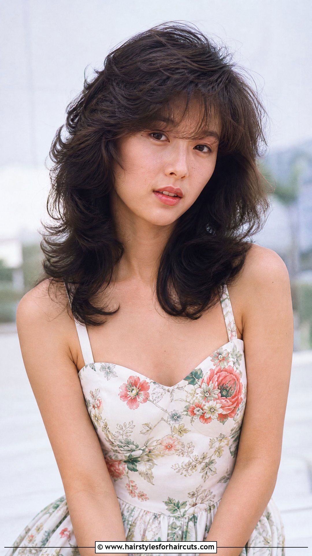 Japanese Long Feathered Haircut - 25 japanese long hairstyles - 25 japanese long hairstyles