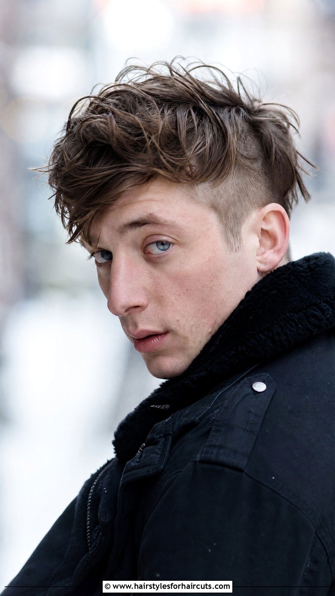 Jeremy Allen White Disconnected Undercut Haircut - 25 jeremy allen white haircuts - 25 jeremy allen white haircuts