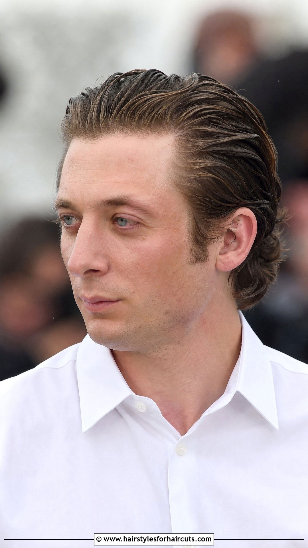 Jeremy Allen White Slicked Back Haircut - 25 jeremy allen white haircuts - 25 jeremy allen white haircuts