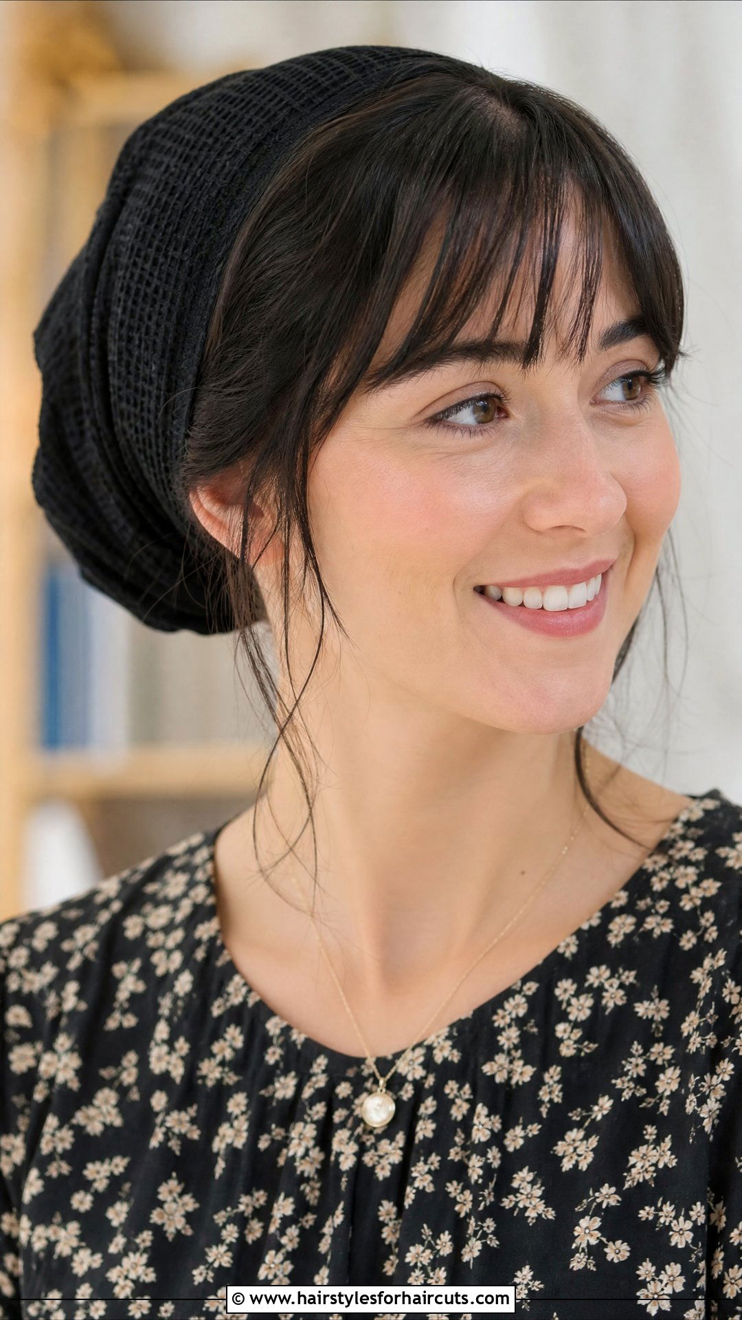 Jewish Woman Snood With Bangs - 25 jewish hairstyles - 25 jewish hairstyles