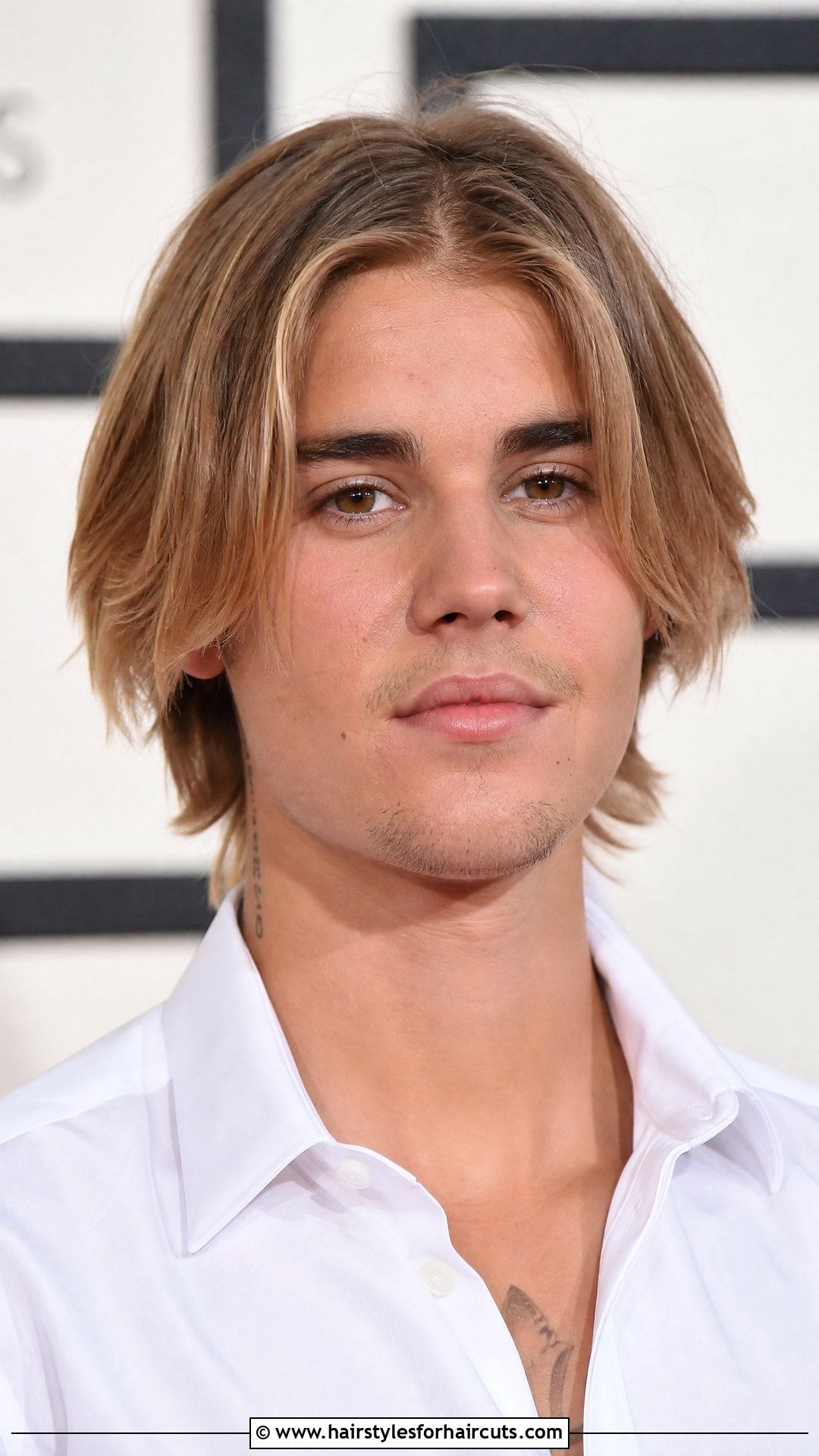 Justin Bieber Long Straight Hair With Middle Part - 25 long hair justin bieber hairstyles - 25 long hair justin bieber hairstyles