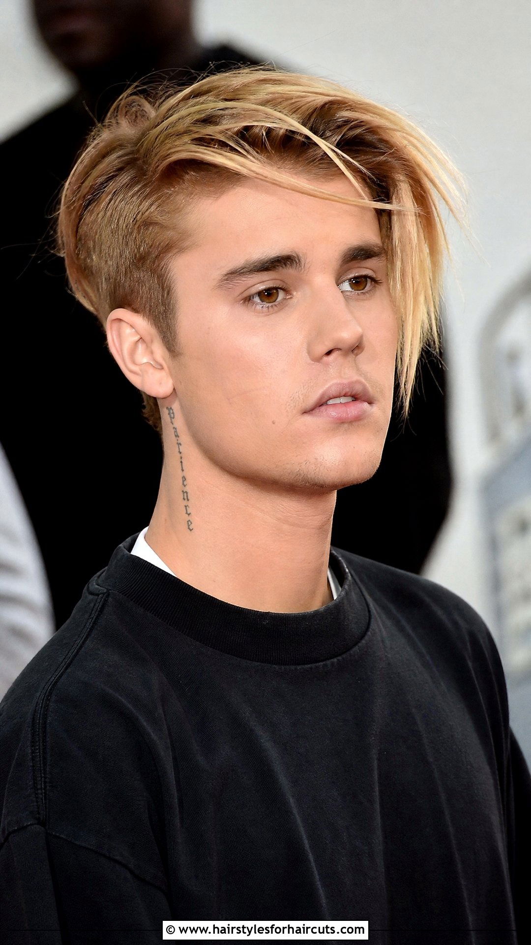 Justin Bieber Side Sweep Long Hair - 25 long hair justin bieber hairstyles - 25 long hair justin bieber hairstyles