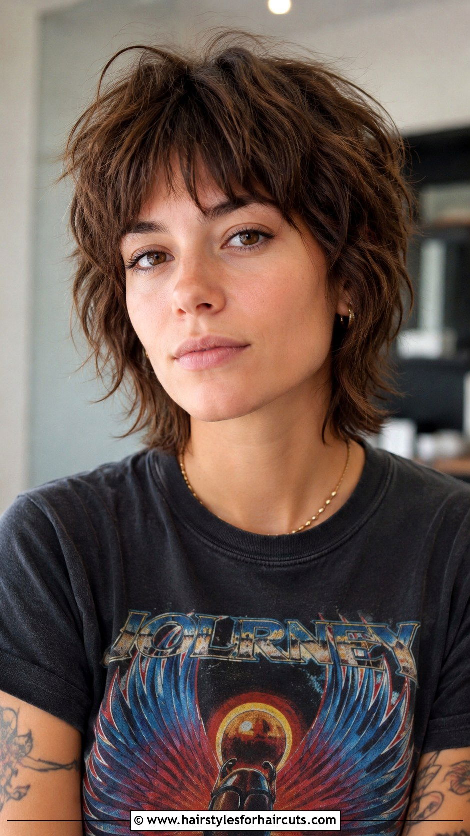 Kat Hernandez Deep Side Part - 25 euphoria hairstyles - 25 euphoria hairstyles