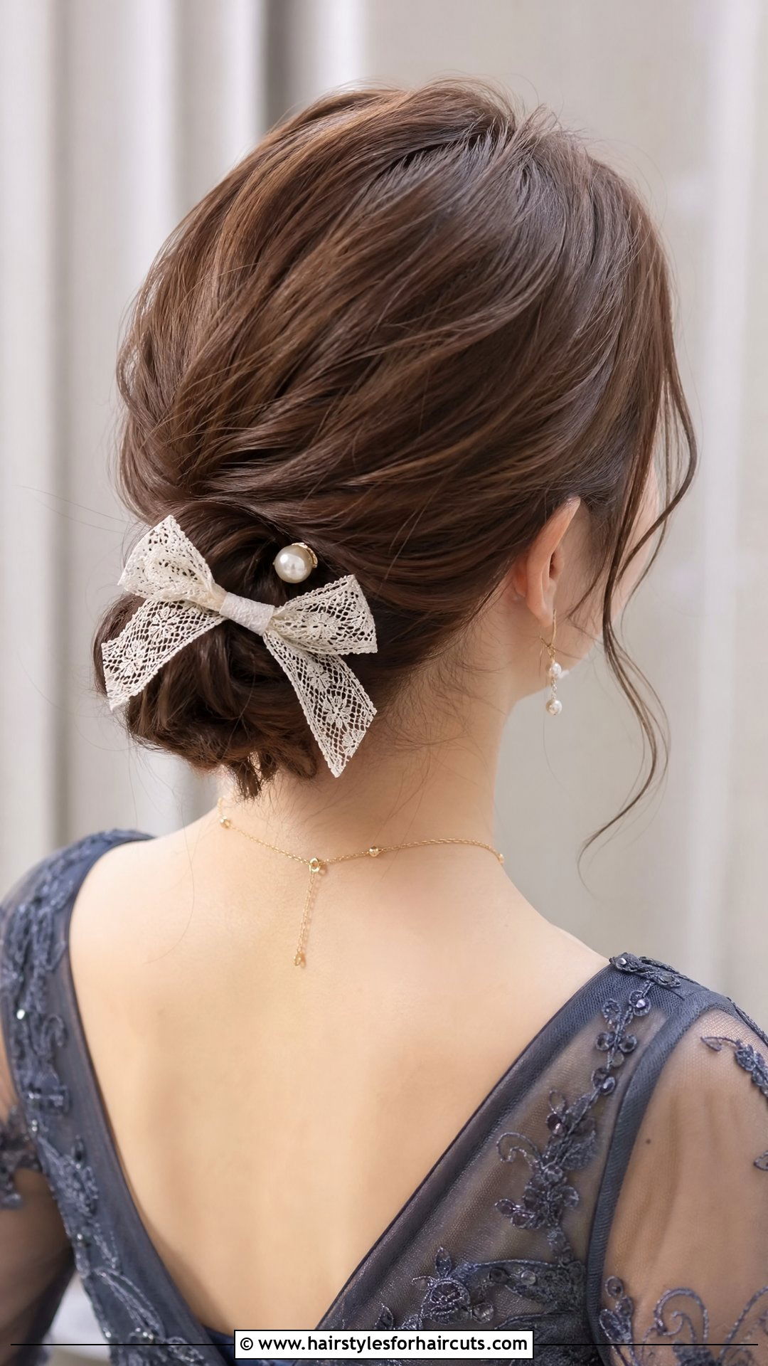Kawaii Low Chignon - 25 kawaii hairstyles - 25 kawaii hairstyles