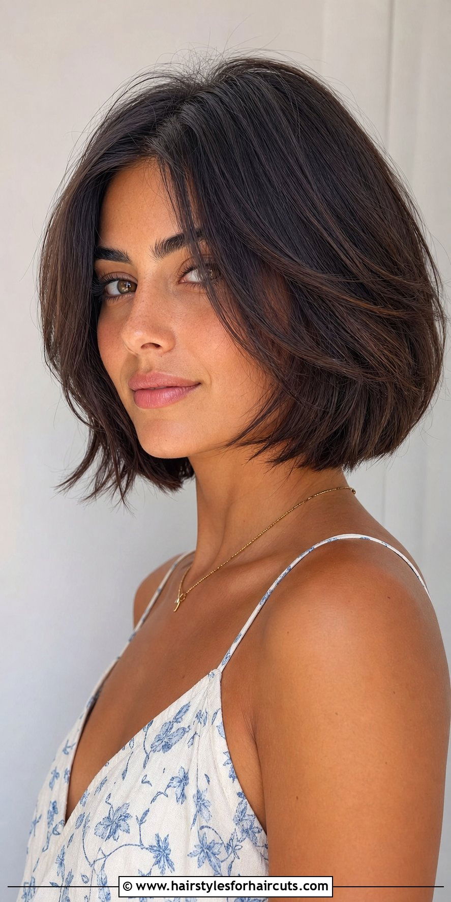 Layered Bob Haircut - 25 haircuts videos - 25 haircuts videos
