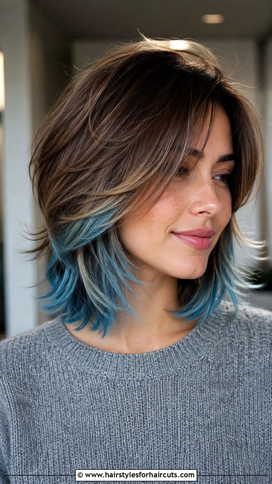 Layered Bob With Pastel Tips - 25 easter hairstyles for short hair - 25 easter hairstyles for short hair