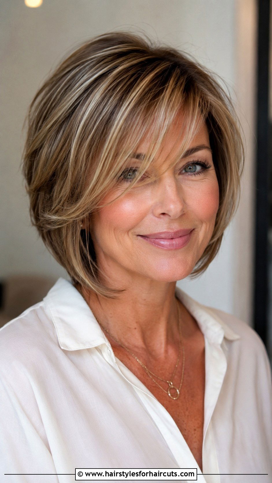Layered Bob With Side Bangs - 25 haircuts for rectangle face - 25 haircuts for rectangle face