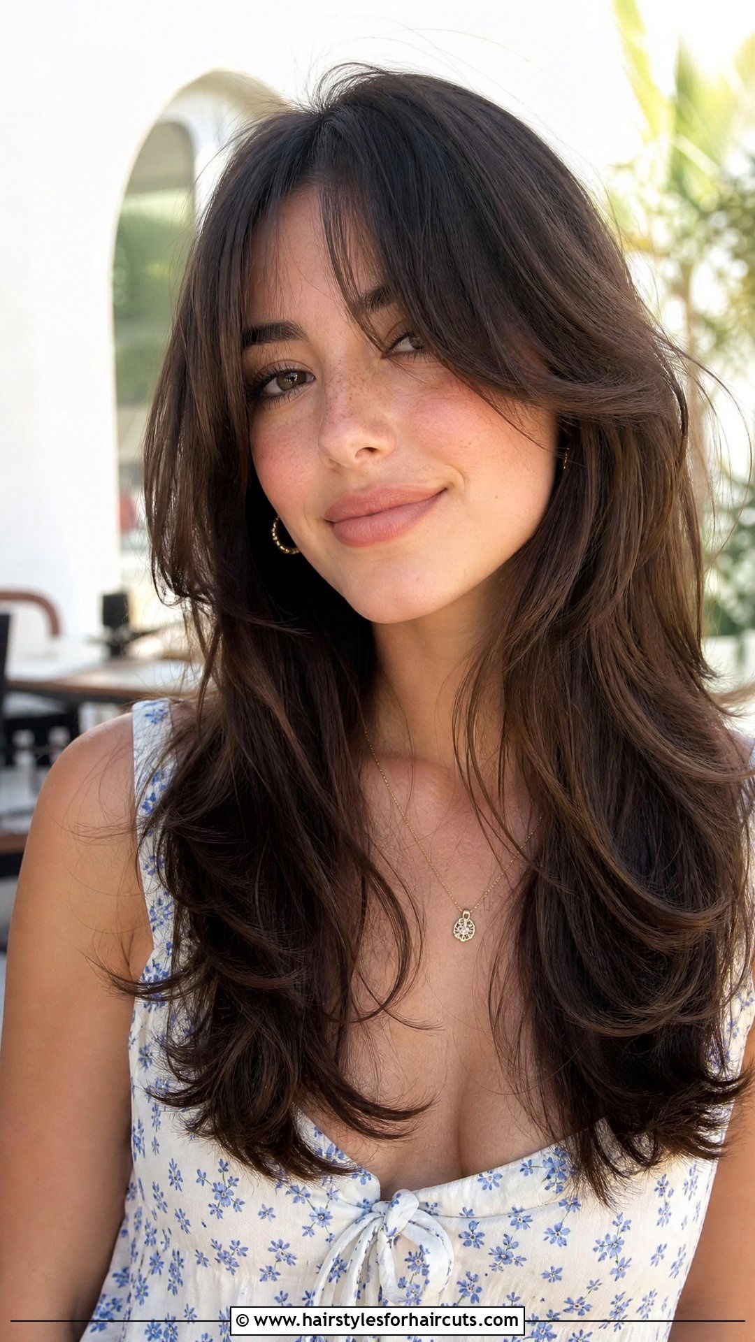 Layered Butterfly Cut With Curtain Bangs - 25 layered haircuts with curtain bangs straight hair - 25 layered haircuts with curtain bangs straight hair