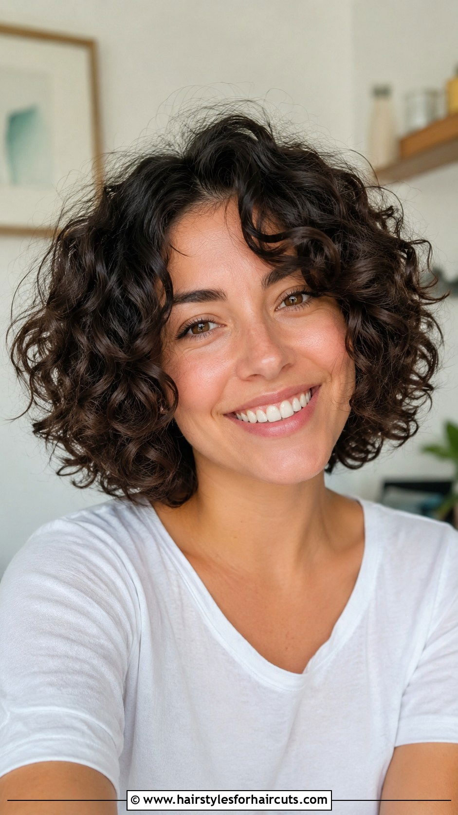 Layered Curly Bob - 25 haircuts for shoulder length curly hair - 25 haircuts for shoulder length curly hair