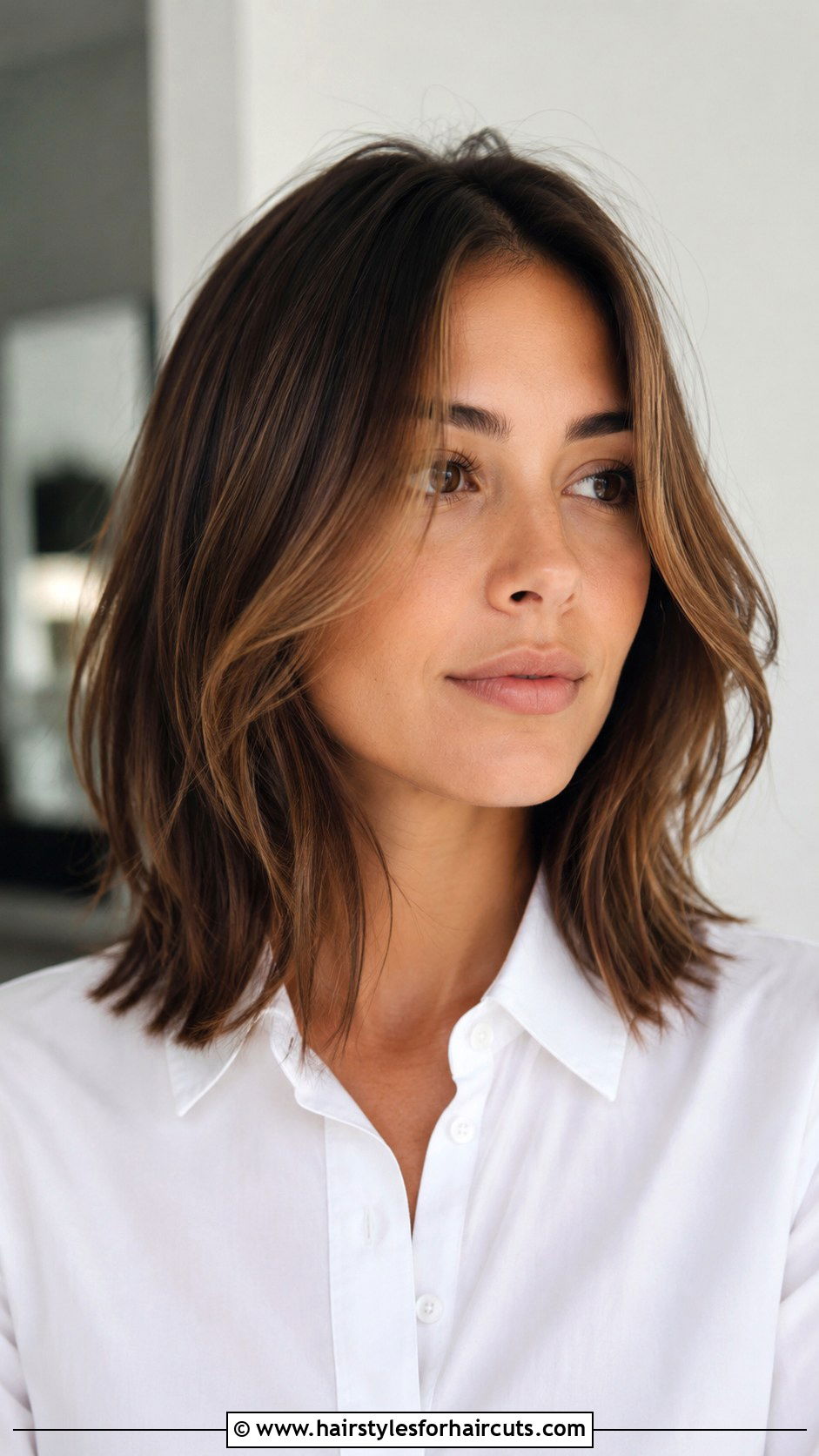 Layered Lob - 25 black hairstyles for thin hair over 50 - 25 black hairstyles for thin hair over 50
