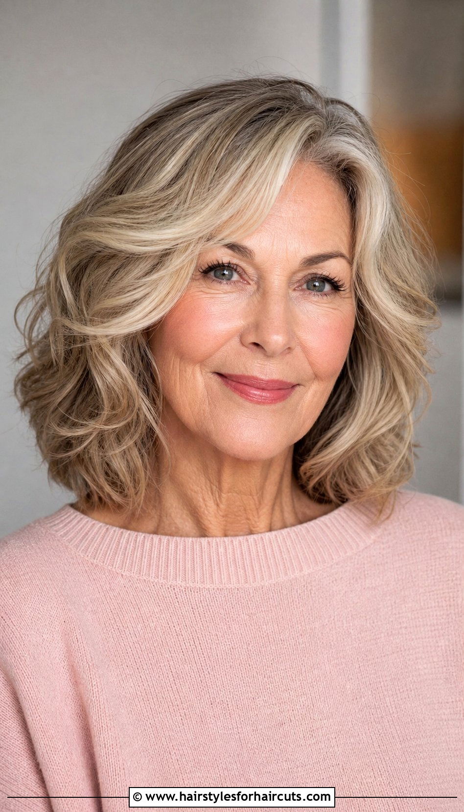 Layered Lob Haircut - 25 best haircuts for women over 60 - 25 best haircuts for women over 60