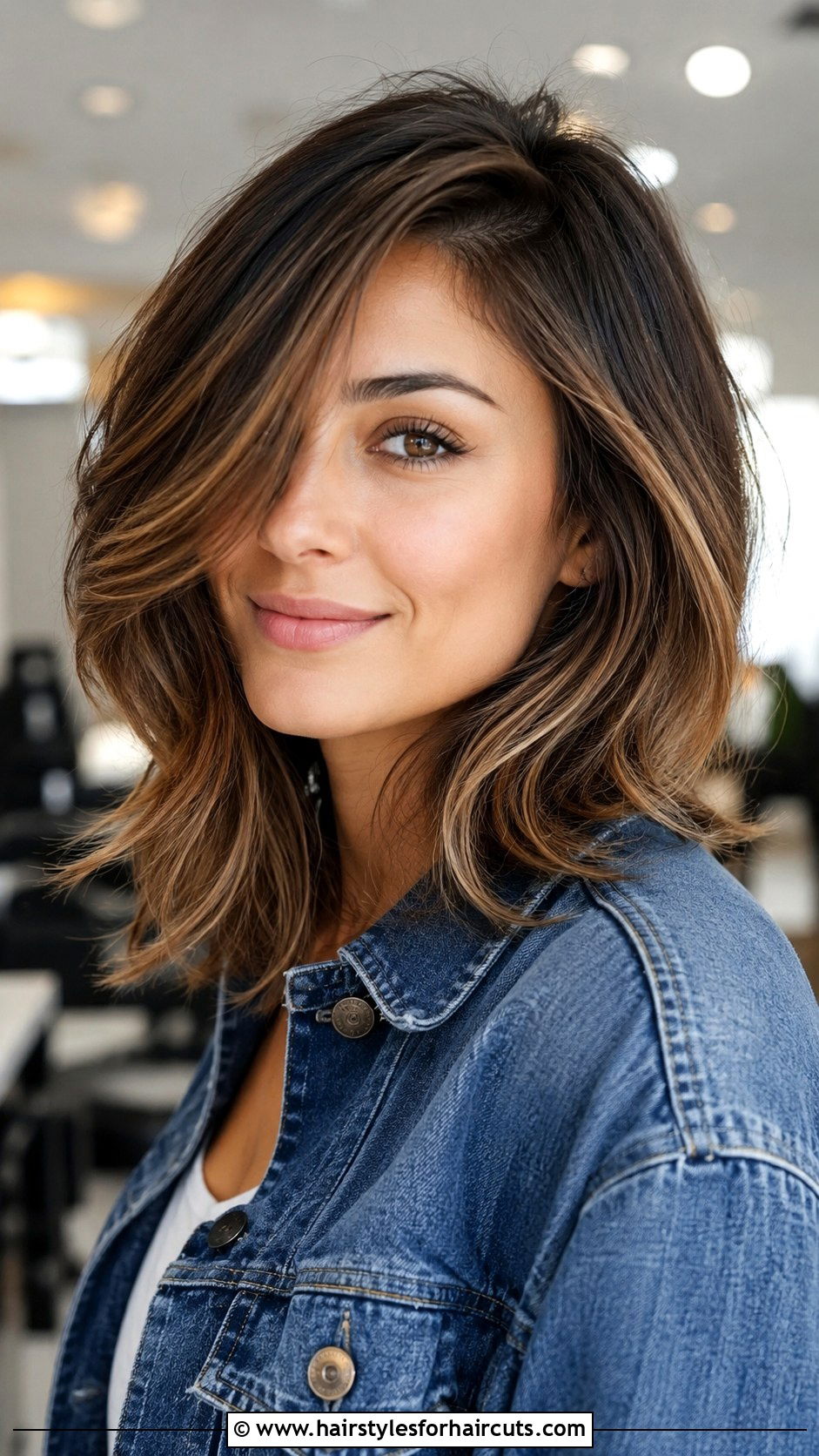 Layered Lob With Side Part - 25 side parting hairstyles female straight hair - 25 side parting hairstyles female straight hair