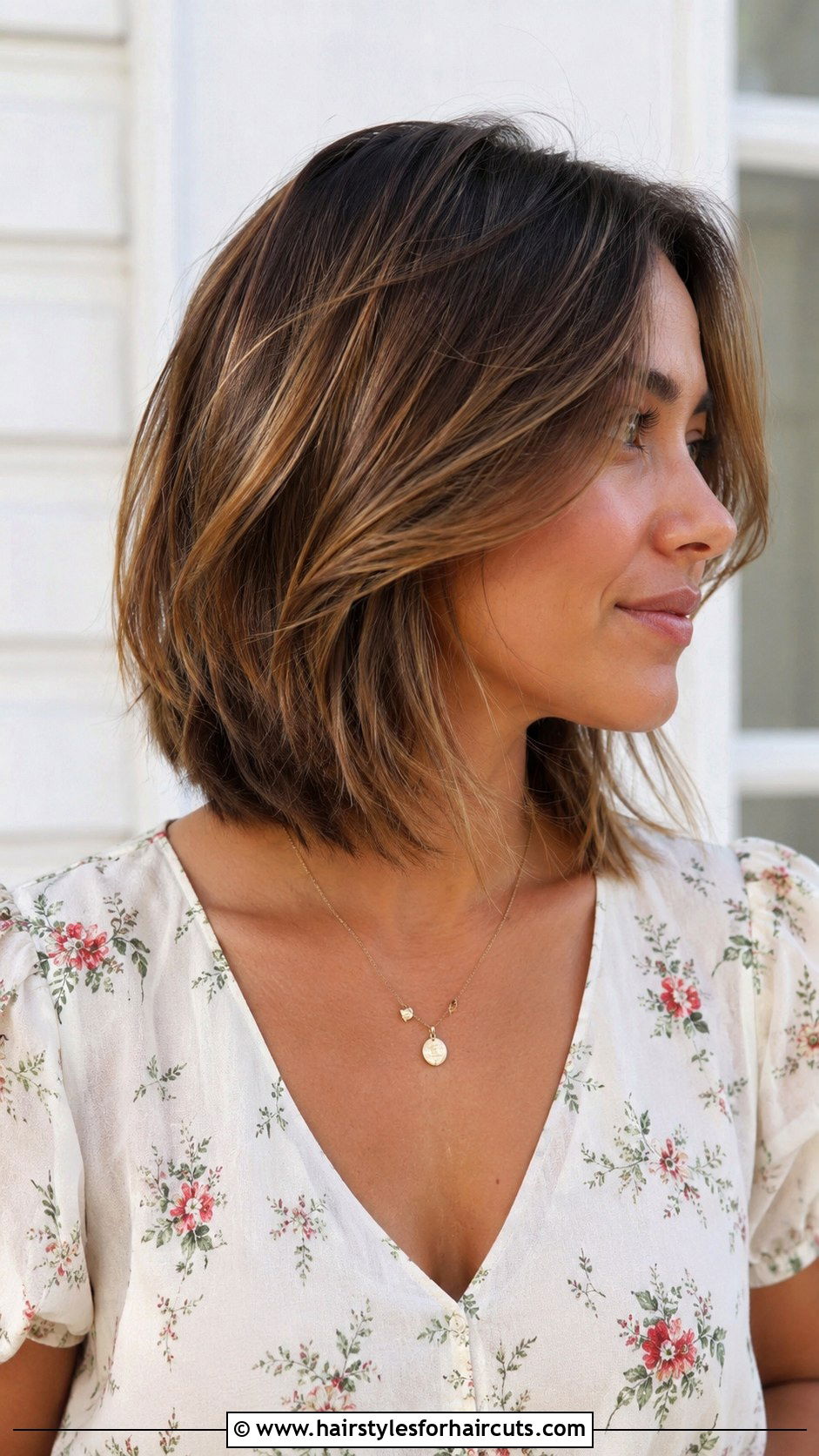Layered Medium Bob - 25 medium length bob haircuts for thick hair - 25 medium length bob haircuts for thick hair