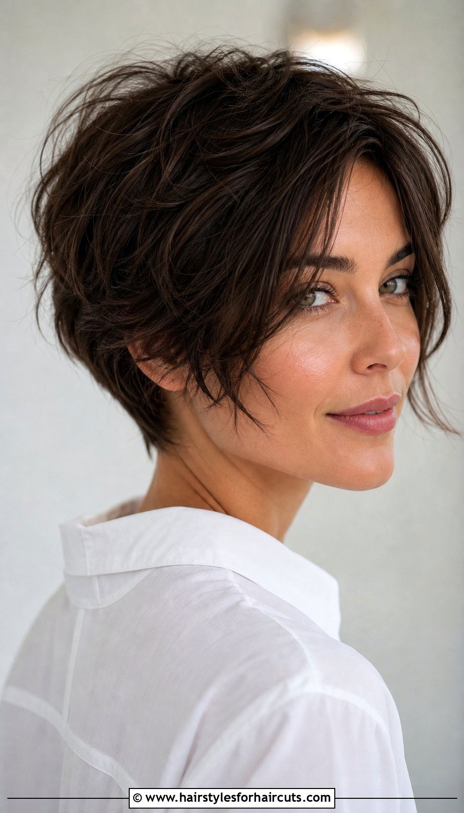 Layered Pixie Bob For Puffy Hair - 25 hairstyles for puffy hair - 25 hairstyles for puffy hair