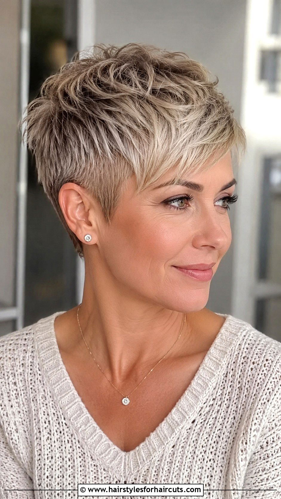 Layered Pixie Chemo - 25 chemo haircuts - 25 chemo haircuts