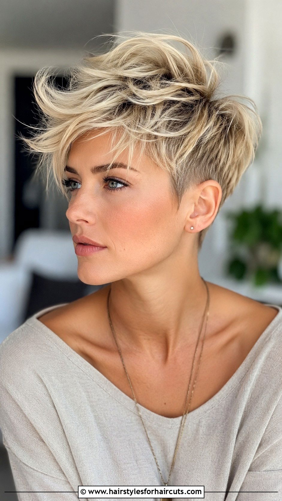 Layered Pixie Cut - 25 california haircuts - 25 california haircuts