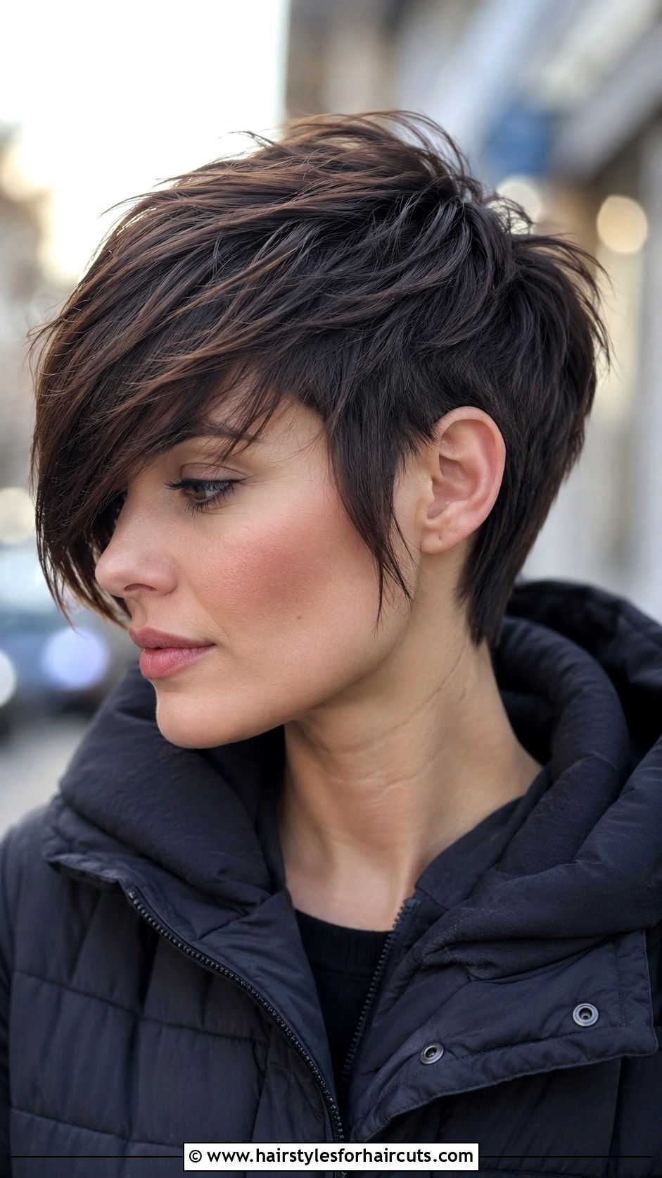 Layered Pixie Cut - 25 hairstyles to hide thinning hair - 25 hairstyles to hide thinning hair