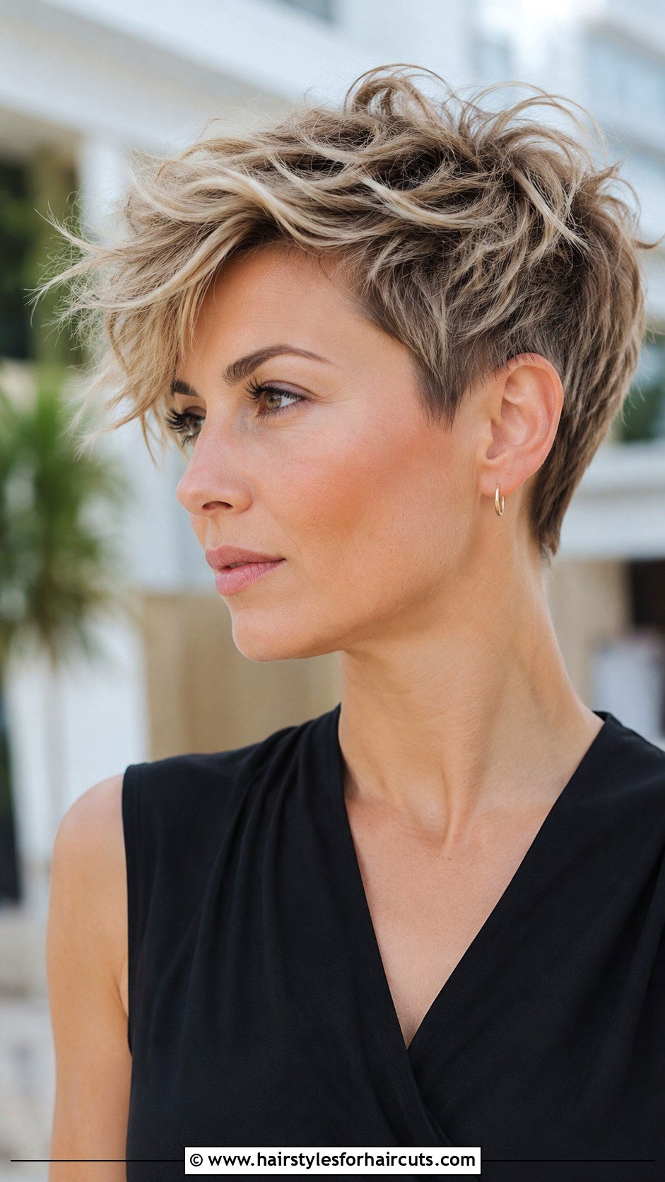 Layered Pixie Cut - 25 haircuts for thick wavy hair - 25 haircuts for thick wavy hair