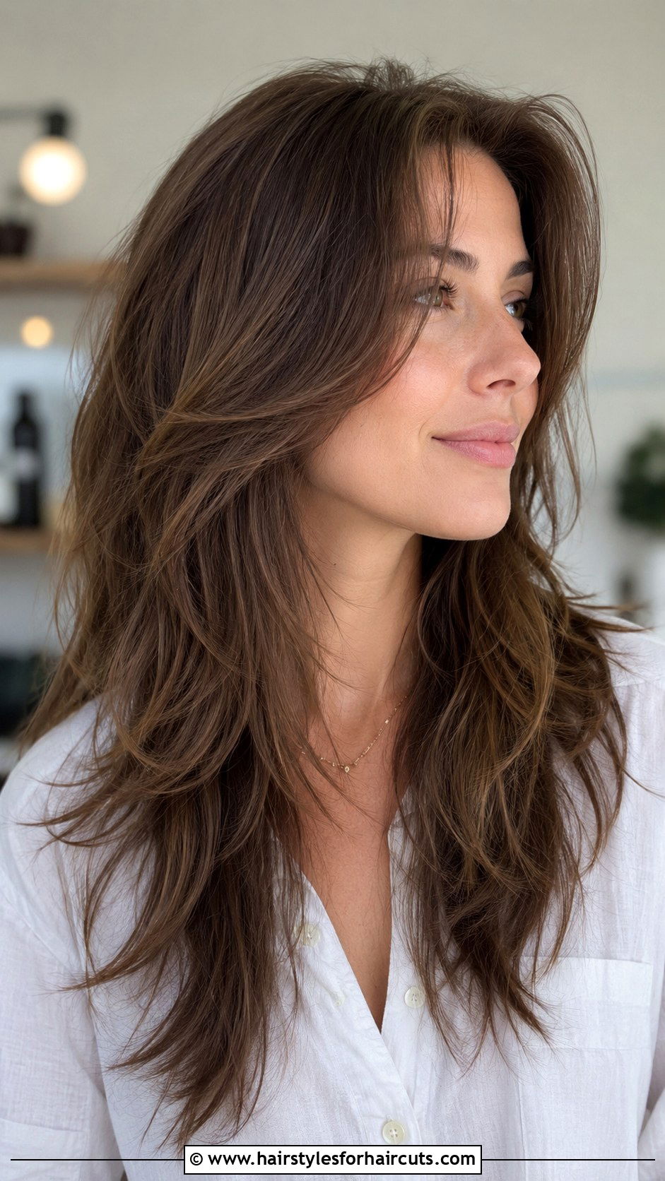 Layered Razor Cut - 25 hairstyles for big face - 25 hairstyles for big face