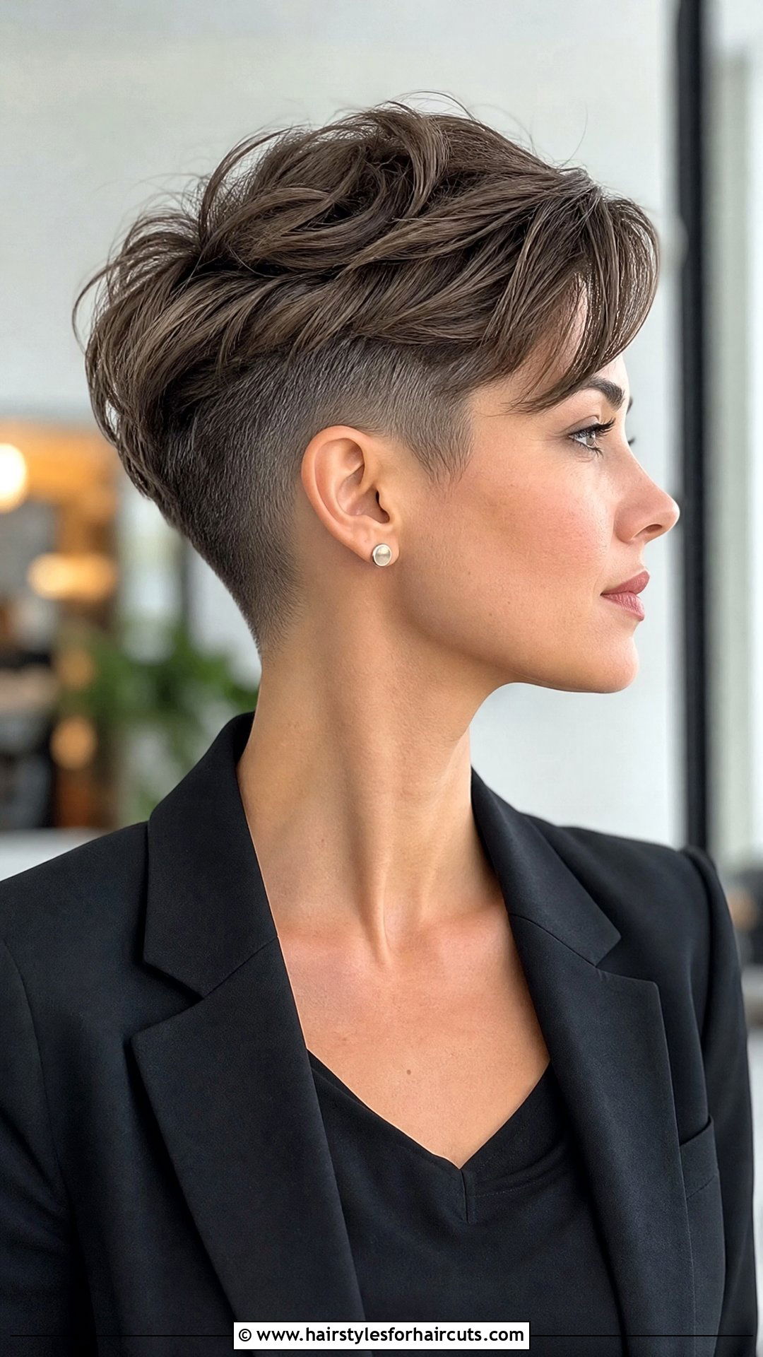 Layered Short Pixie With Undercut - 25 fine hair undercut very short pixie haircuts - 25 fine hair undercut very short pixie haircuts