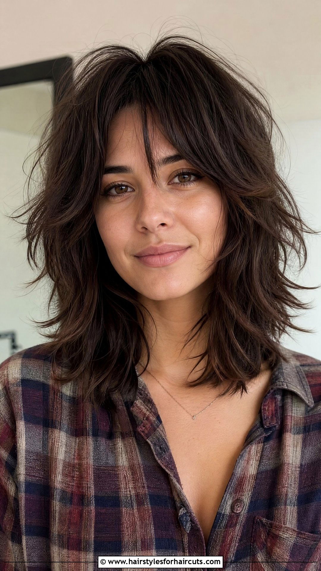 Layered Shoulder Length Shag - 25 layered shoulder length haircuts - 25 layered shoulder length haircuts