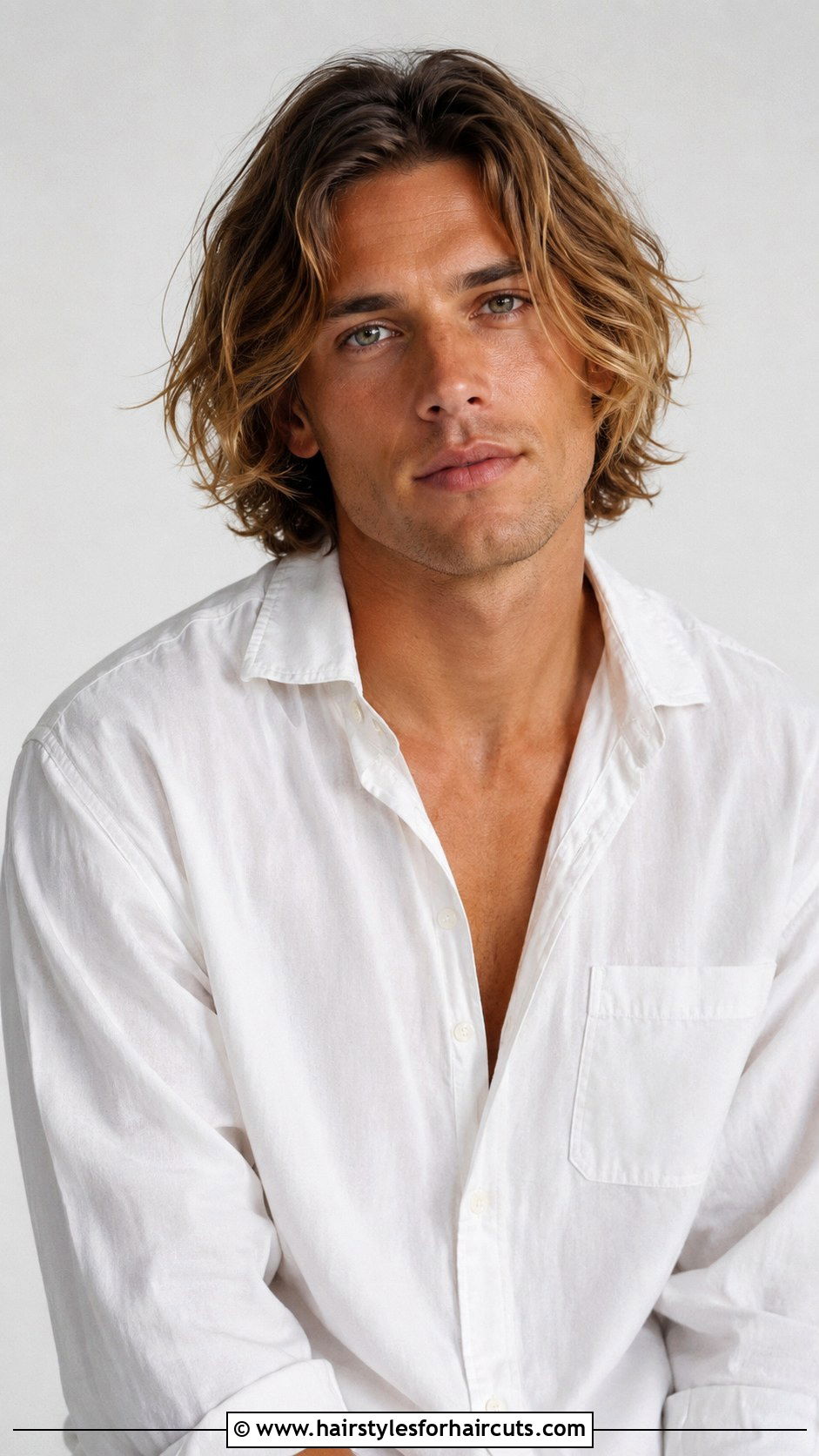Layered Surfer Bob - 25 beach boy haircuts - 25 beach boy haircuts