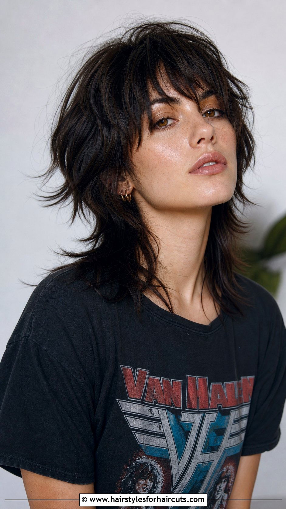 Layered Wolf Cut - 25 haircuts albuquerque - 25 haircuts albuquerque