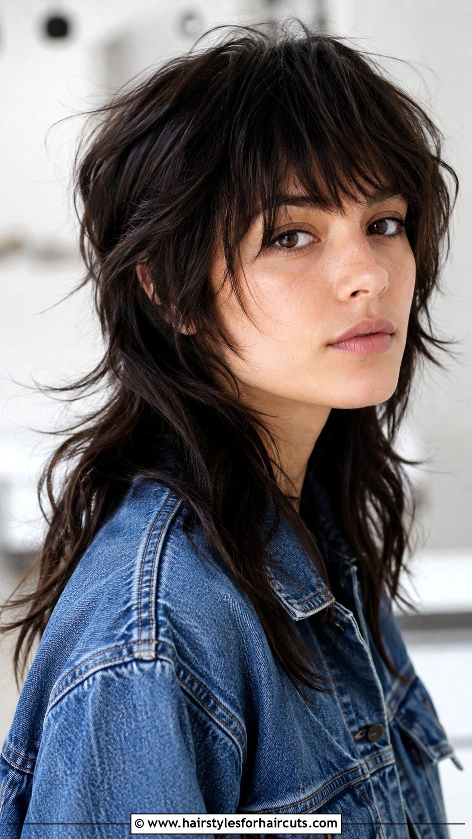 Layered Wolf Cut - 25 shape haircuts - 25 shape haircuts