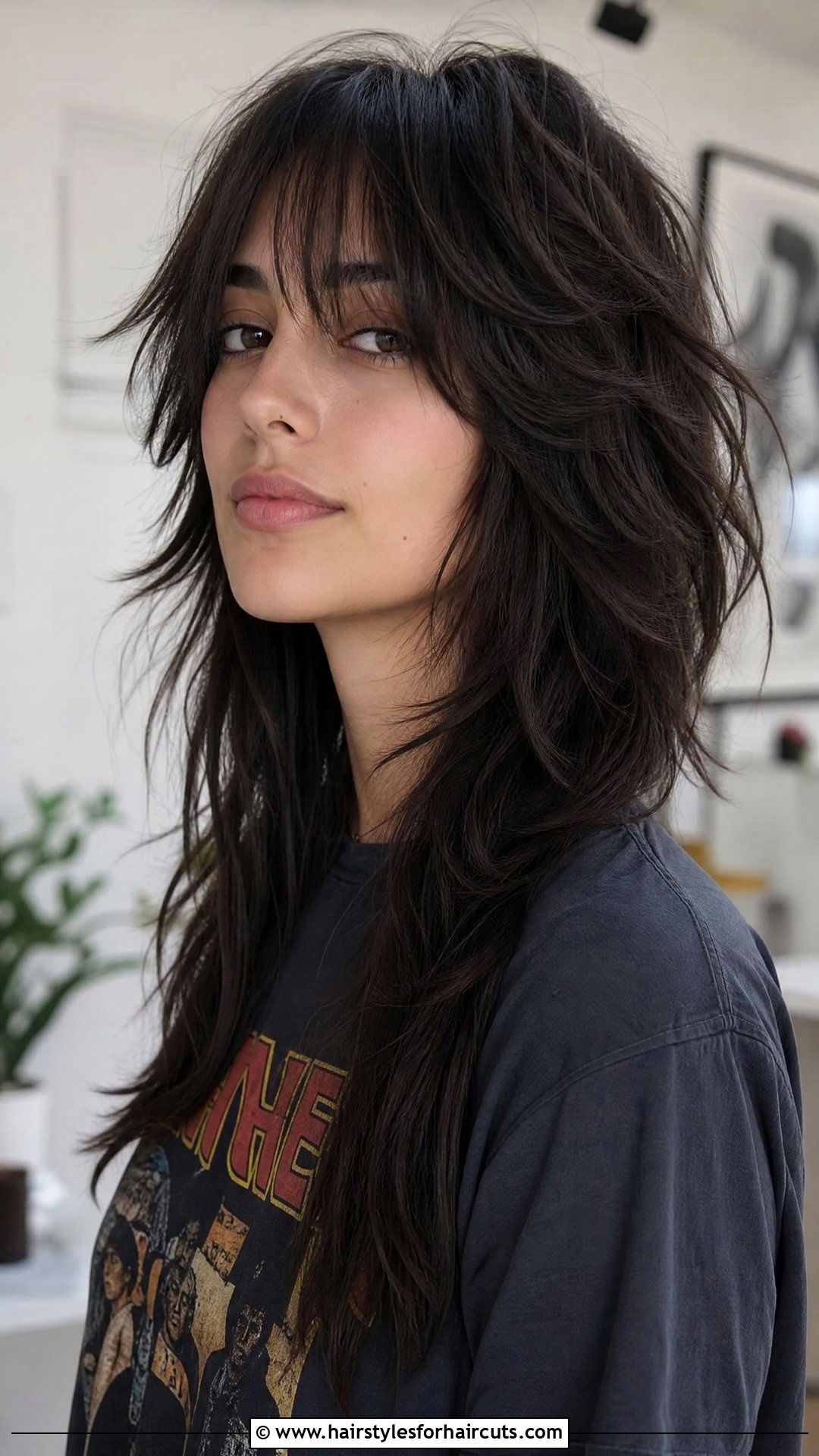 Layered Wolf Cut Long Hair - 25 long layered hairstyles for women - 25 long layered hairstyles for women