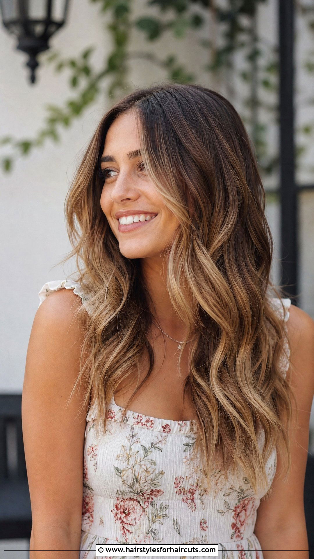 Long Balayage Hair With Loose Waves - 25 long hairstyles for round faces - 25 long hairstyles for round faces