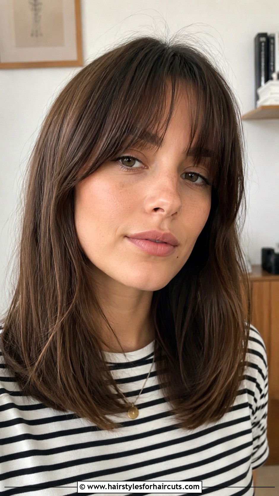 Long Blunt Cut With French Girl Bangs - 25 haircuts for long hair no layers - 25 haircuts for long hair no layers
